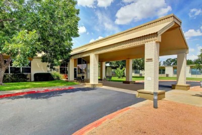 Caraday Healthcare | 7 Nursing Homes / Skilled Nursing Facilities | 15 ...