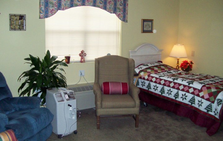 Brandon Court Nursing Home Brandon Skilled Nursing Facility