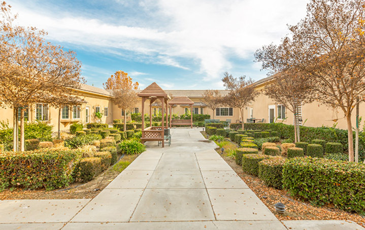 Brookdale Riverwalk | Nursing Home | Bakersfield Skilled Nursing