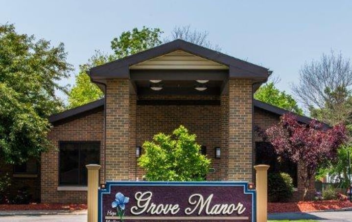 Grove Manor | Nursing Home | Grove City Skilled Nursing Facility