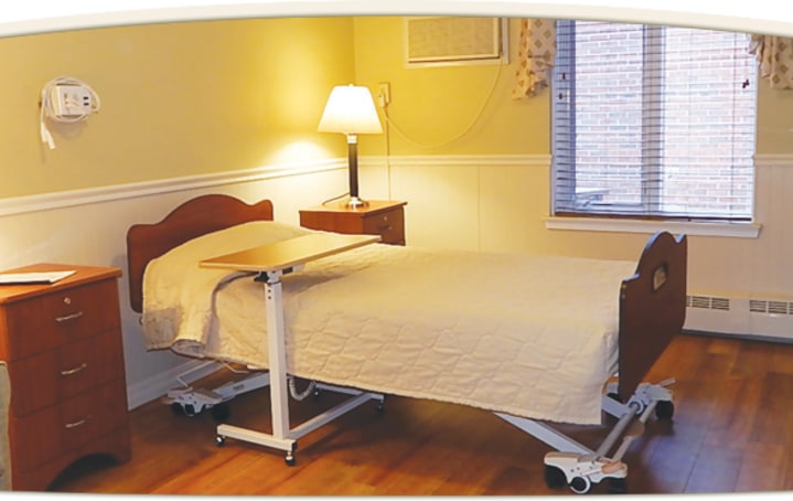 Goldwater Care Bloomington | Nursing Home | Bloomington Skilled Nursing