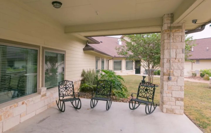 Legend Oaks Healthcare And Rehabilitation - West San Antonio Legend Oaks Healthcare and Rehabilitation - West S | Nursing Home | San
