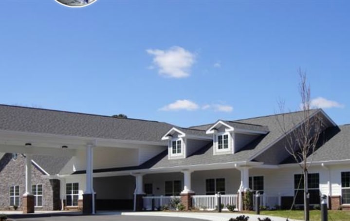 Lenoir Health Care | Nursing Home | Lenoir Skilled Nursing Facility