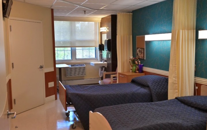 Little Neck Care Center | Nursing Home | Queens Skilled Nursing Facility