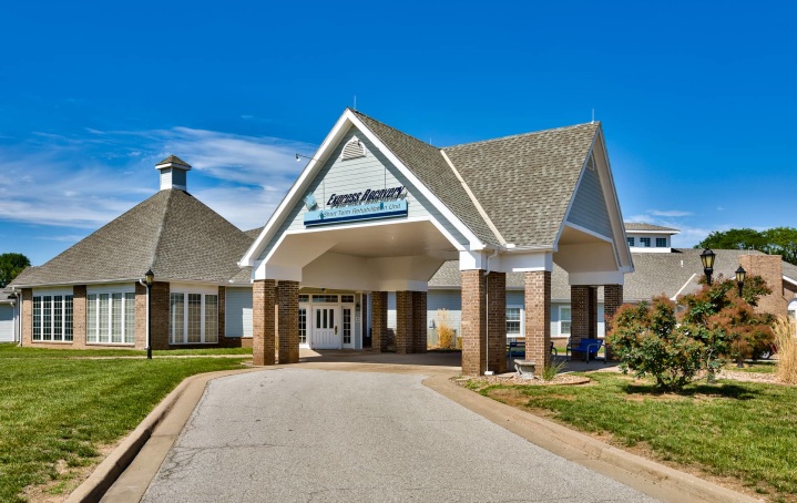 Magnolia Wellness Center | Nursing Home | St. Louis Skilled Nursing ...