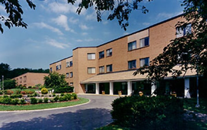 Medway Country Manor Skilled Nursing & Rehabilitat | Nursing Home | Medway Skilled Nursing Facility