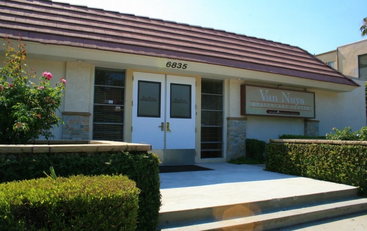 The Care Center on Hazeltine, Llc | Nursing Home | Los Angeles Skilled ...