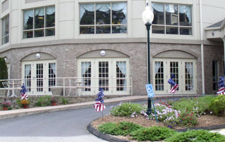 Whitney Manor Hamden Ct